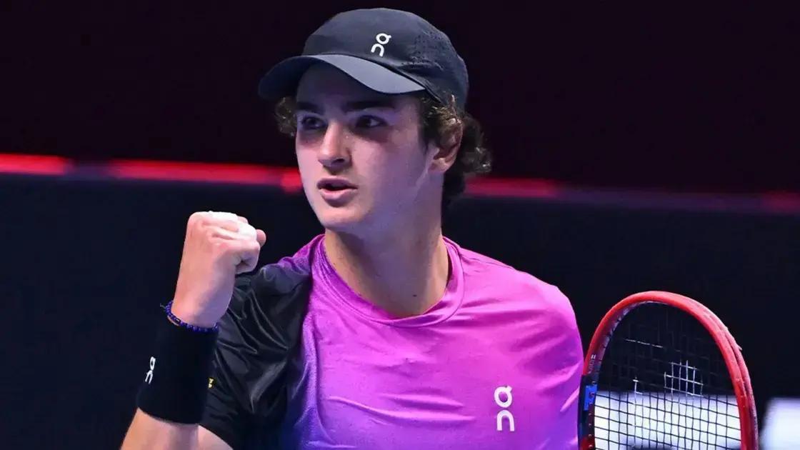 João Fonseca brilha no Next Gen ATP Finals com 100% de aproveitamento
