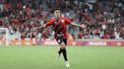 Cuello do Athletico-PR: Proposta do Atlético-MG de US$ 6 milhões
