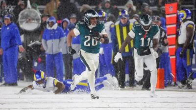 Eagles vence Rams e avança para a final da NFC