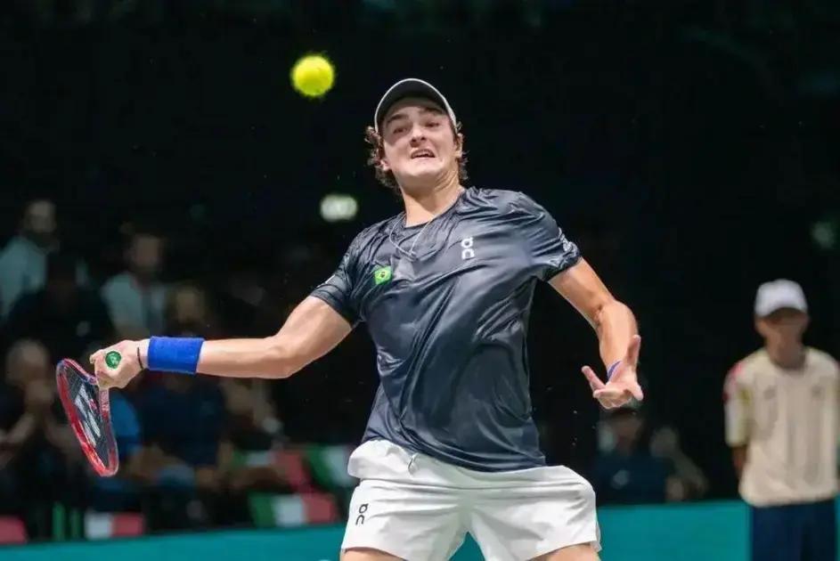 João Fonseca Avança no Qualificatório do Australian Open