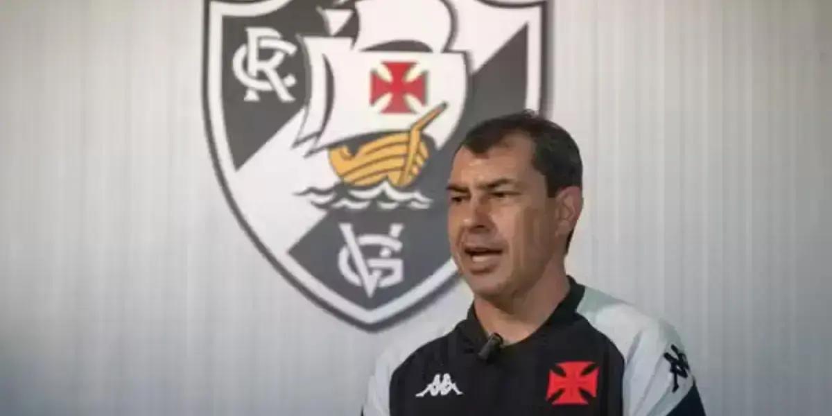Murilo: Alvo do Vasco e Pedido de Fábio Carille
