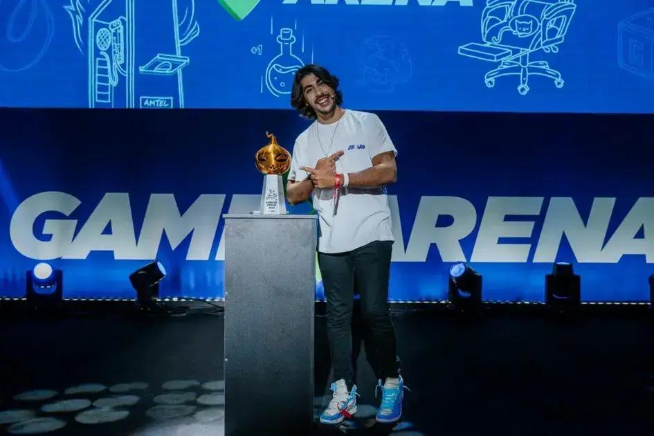 Quem foi o maior streamer de LoL em dezembro de 2024?