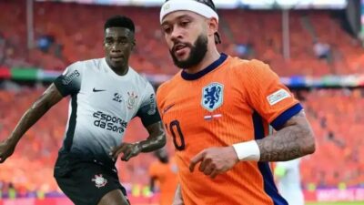 Salário de Memphis Depay: R$ 30 milhões no Corinthians
