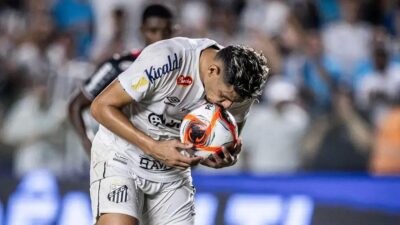 Fabricante da Bola do Paulistão Responde a Críticas