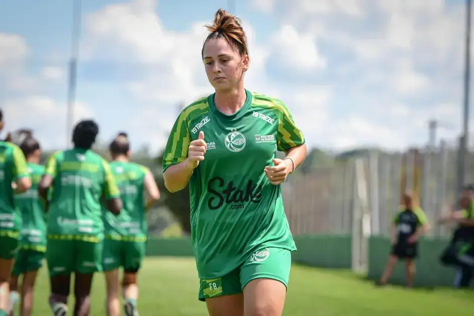 Flavia Pissaia: Expectativas para 2025 no Juventude