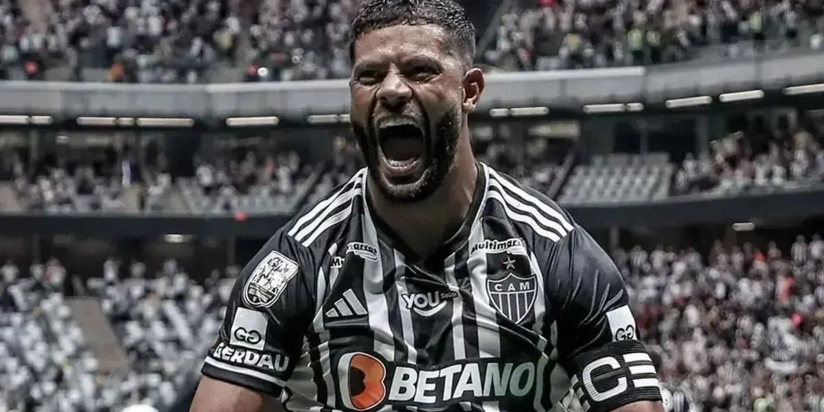 Hulk e seu golaço de falta: a reação de Savinho