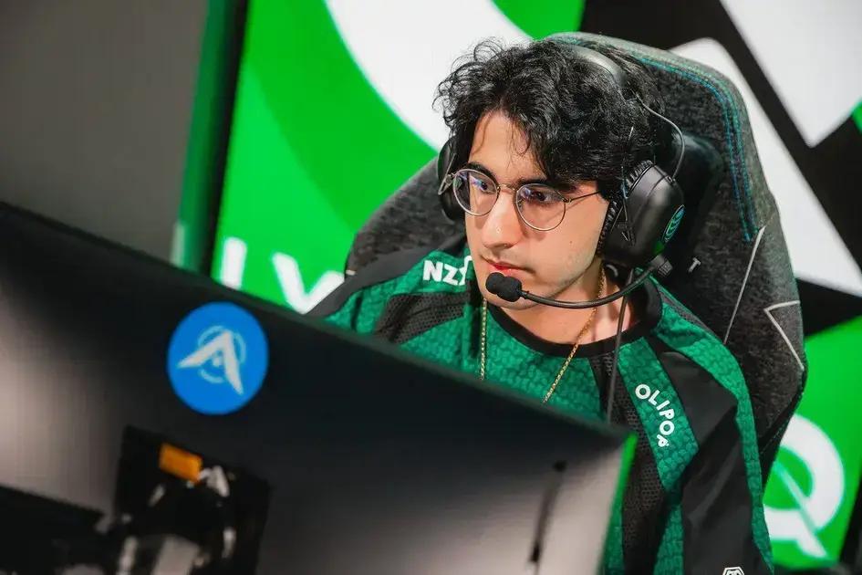LTA: Jogador da FlyQuest é Fã do Futebol Brasileiro