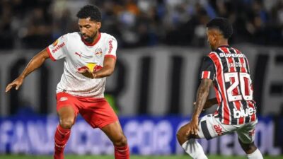 RB Bragantino vence São Paulo com um jogador a menos