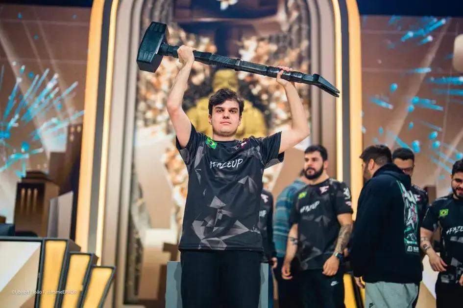 Six Invitational: KDS, campeão mundial, revela que não gosta do jogo