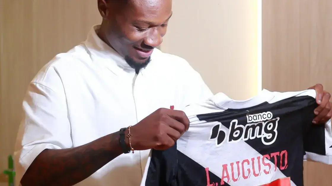Vasco Anuncia Acordo por Atacante Angolano Loide Augusto