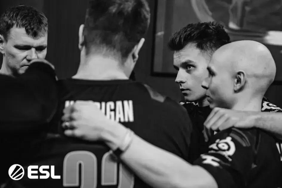 BLAST Lisboa: FaZe Sofre Derrota Histórica para Virtus.pro