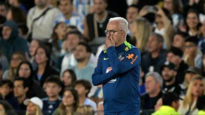 Dorival Júnior: Pressão e Confiança na Seleção Brasileira