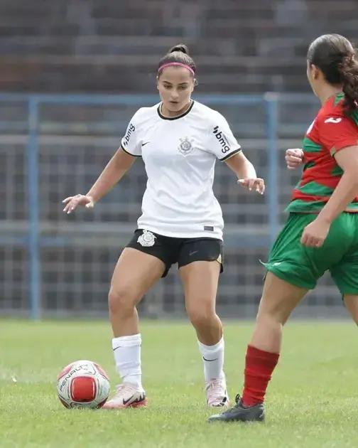 Duda Abreu: A Nova Promessa do Futebol Feminino nos EUA