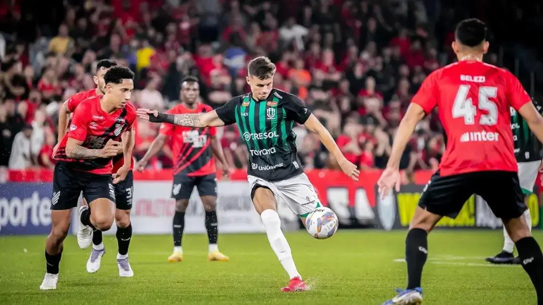 Maringá Elimina Athletico-PR e Avança à Final do Paranaense