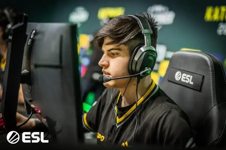 PGL Bucharest: 4 Times na Briga pela Vaga