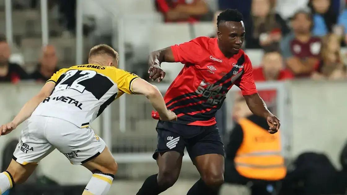 Athletico-PR vence Criciúma e mantém 100% na Série B