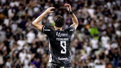 Ceará vence Vasco: Pedro Raul brilha na 4ª rodada do Brasileirão