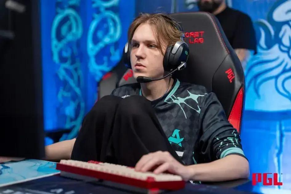Dota 2: O Inusitado Sumiço do Jogador da Aurora