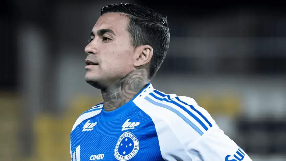 Dudu Revela Incômodo com Banco no Cruzeiro: Entenda o Motivo