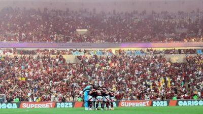Flamengo e Vasco: Clássico em São Januário com Torcida