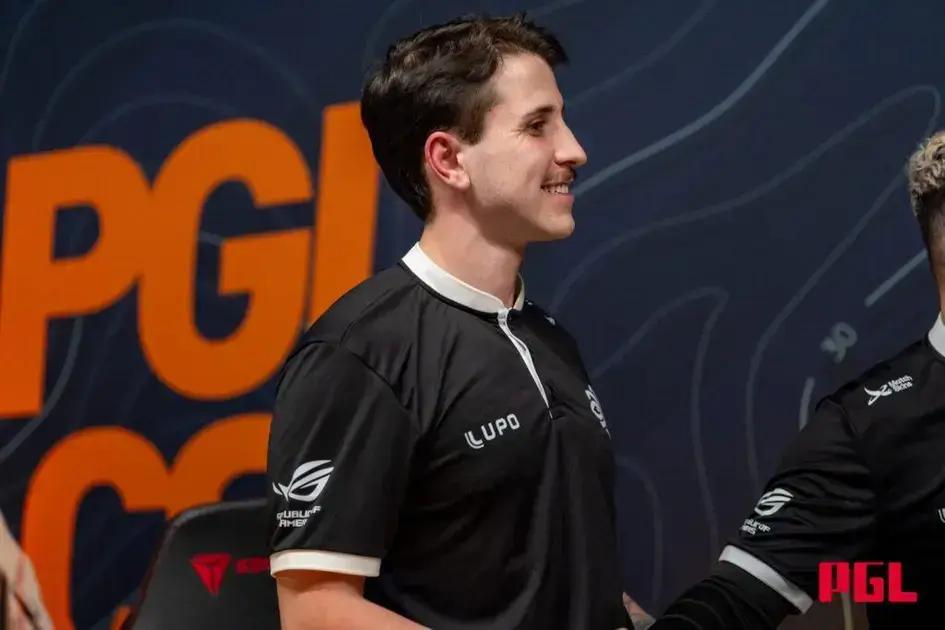 MRQ SA: Legacy vence RED Canids e enfrenta Fluxo pela vaga