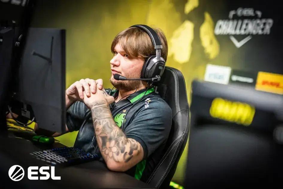 s1mple Acusado de Jogar Bêbado e Trolar na FACEIT