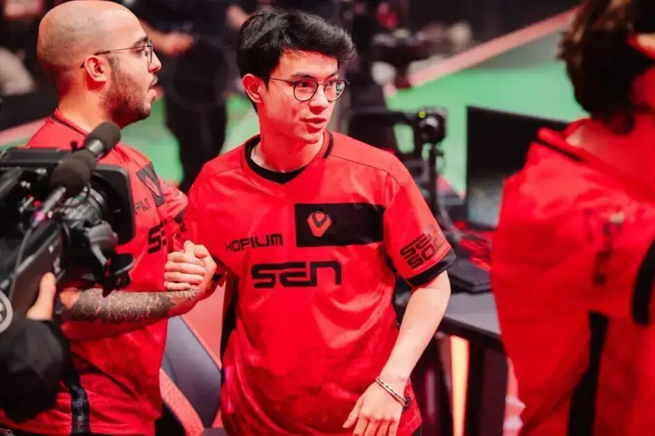 Zekken Revela Aprendizado Incrível com Sacy no VALORANT