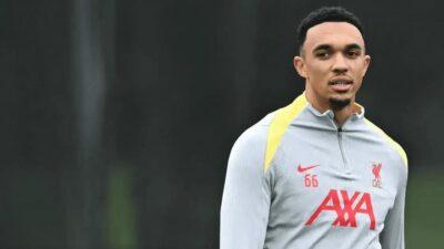 A Despedida de Alexander-Arnold: 20 Anos de Liverpool