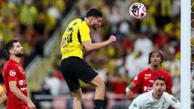 Al-Ittihad conquista 10º título da Copa do Rei Saudita em jogo eletrizante