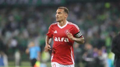 Internacional Poupa 5 Titulares Contra o Sport; Veja os Relacionados