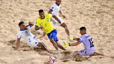 Seleção Brasileira vence El Salvador na Copa do Mundo de Beach Soccer 2025